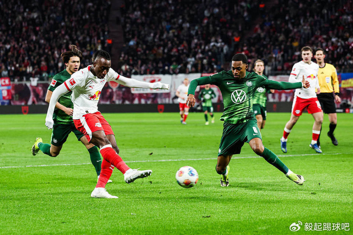 利物浦双线受挫之际迪奥曼德争夺战白热化