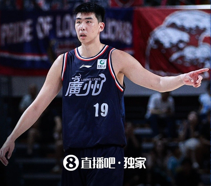 徐昕获NBA多队试训邀请 冲刺职业赛场引热议